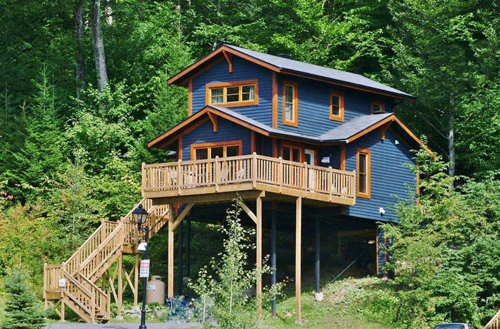Chalets Alpins - 11 Chemin Des Skieurs Stoneham Exterior photo